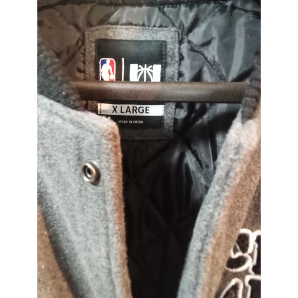 Chicago Bulls Varsity Letter Man Jacket XL - Picture 3 of 4